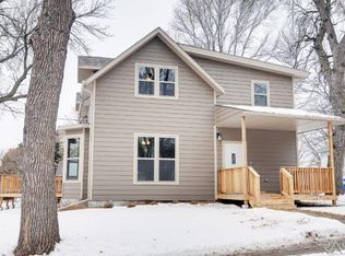509 Clark Ave, Dell Rapids, SD 57022