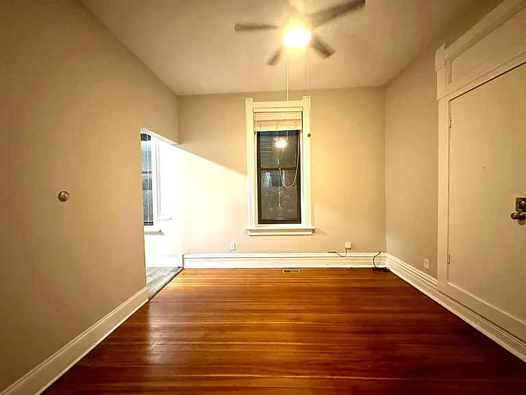 2346 W McLean Ave #1M — Photo 9
