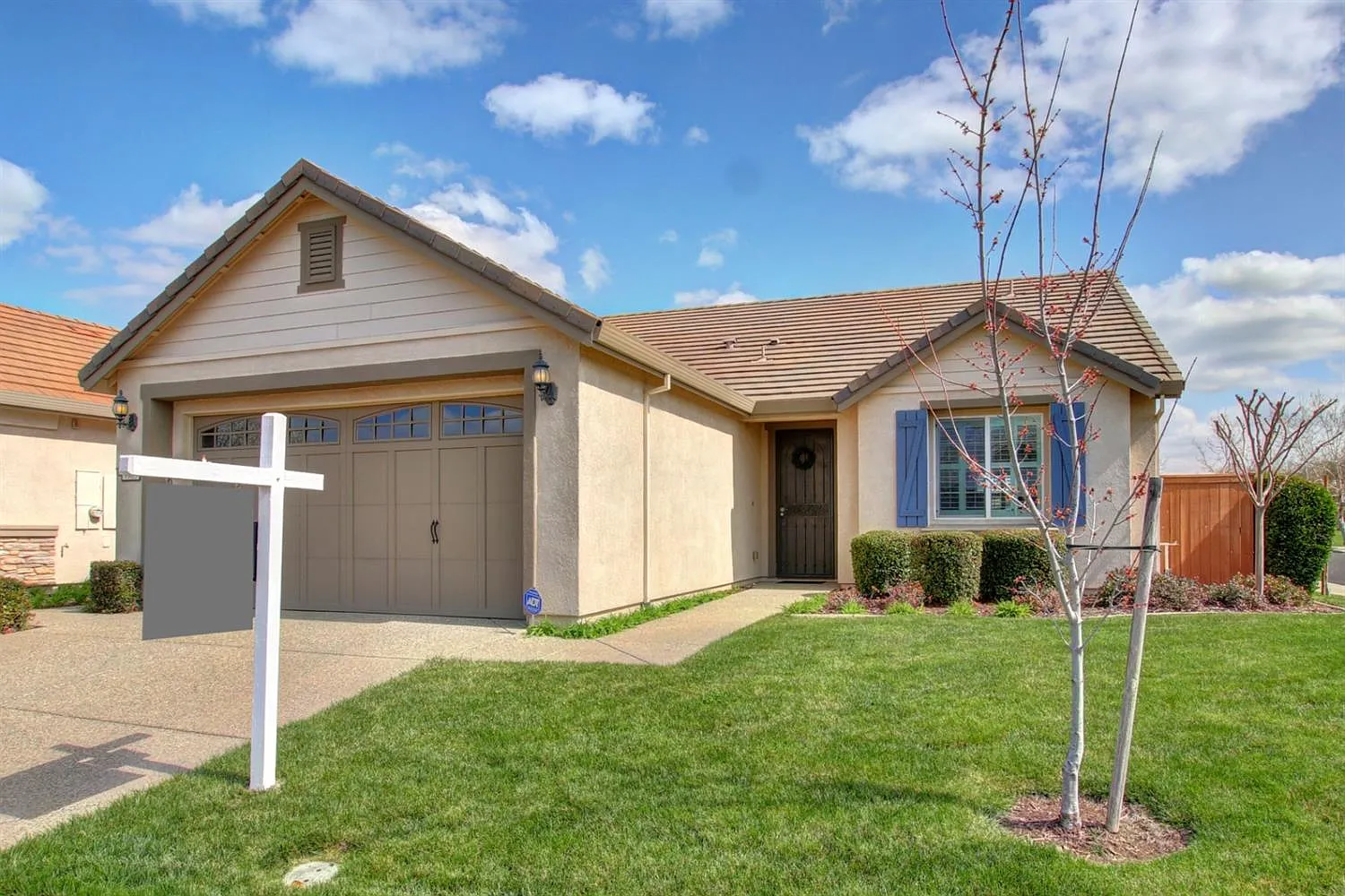 9983 Hatherton Way photo 1