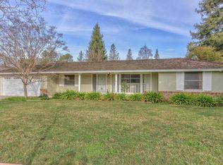 633 Spargur Dr, Los Altos, CA 94022