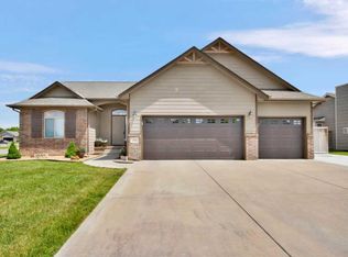 302 W Capstone Ct, Andover, KS 67002