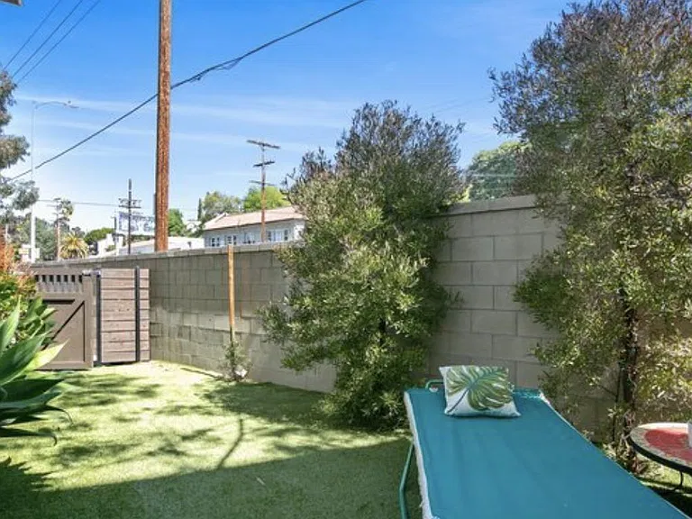 2200 Fox Ln — Photo 36