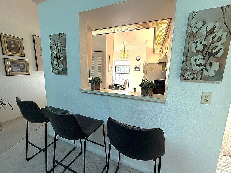 2906 S Semoran Blvd — Photo 5