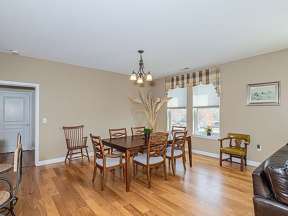 4th image of 670 Town Center Dr Unit 316