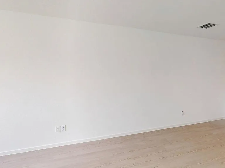 3911 Ontario Way — Photo 10