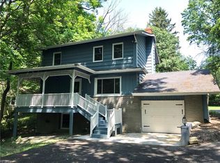 5777 Som Center Rd, Willoughby, OH 44094