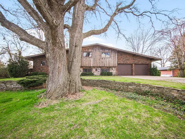 9011 Hiser Rd, Milan, MI 48160