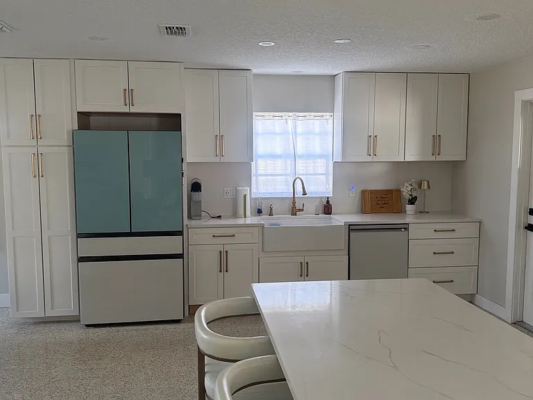 4704 Telfair Dr — Photo 4