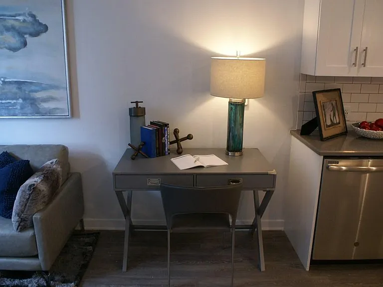 33 University Place Blvd — Photo 18