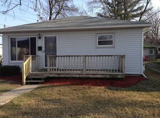 880 Jewell St, Ferndale, MI 48220