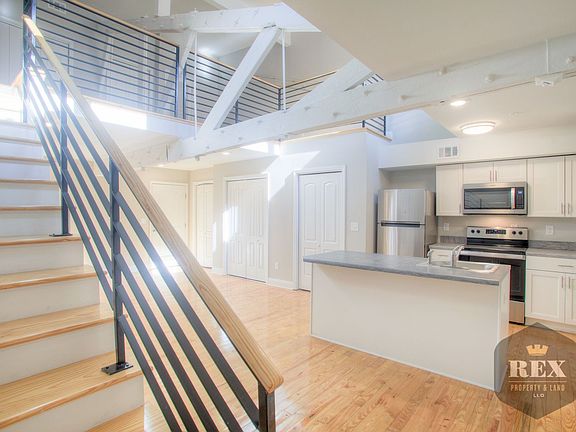 5th image of 1240 Jones St #205