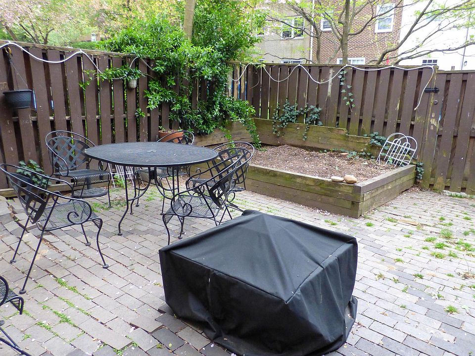 1st image of 3316 Applegate Ct