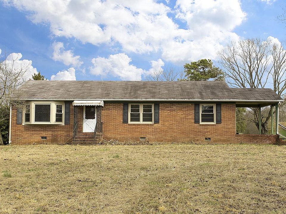 Front of the beautiful rancher!