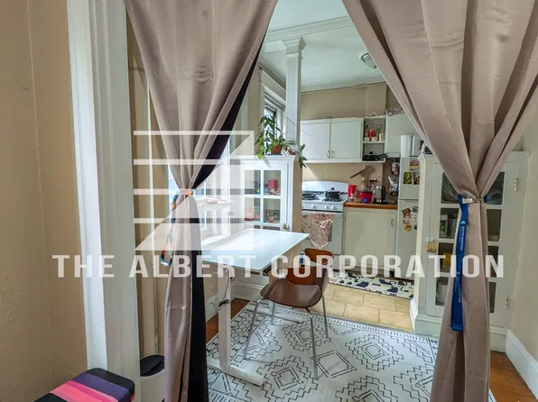 116 Riverway, Boston, MA