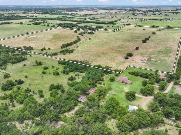 59.66 Cashs Mill Rd, Sanger, TX 76266