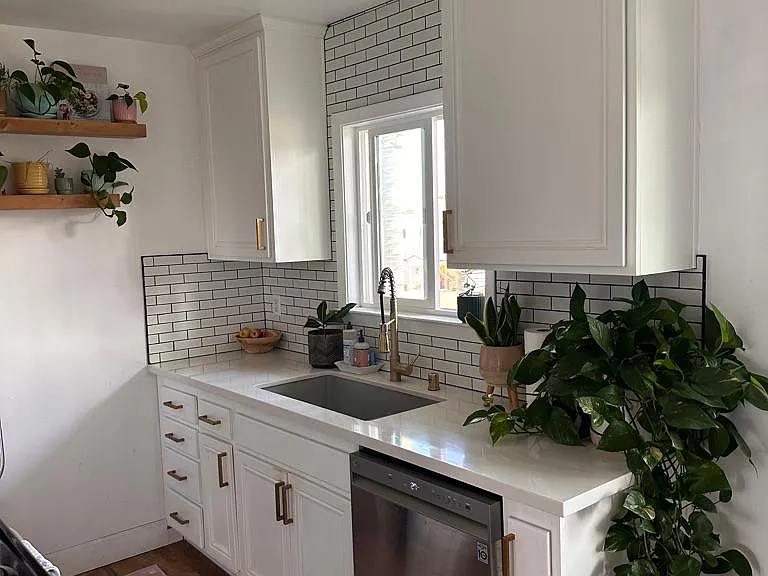 2020 Diamond St #8 — Photo 6