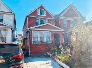 4253 78th St, Elmhurst, NY 11373