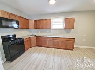 271 21st St FLOOR 2, Irvington, NJ 07111
