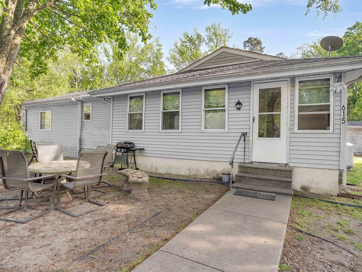 615 W Wiley St, Cape May Court House, NJ 08210 Zillow