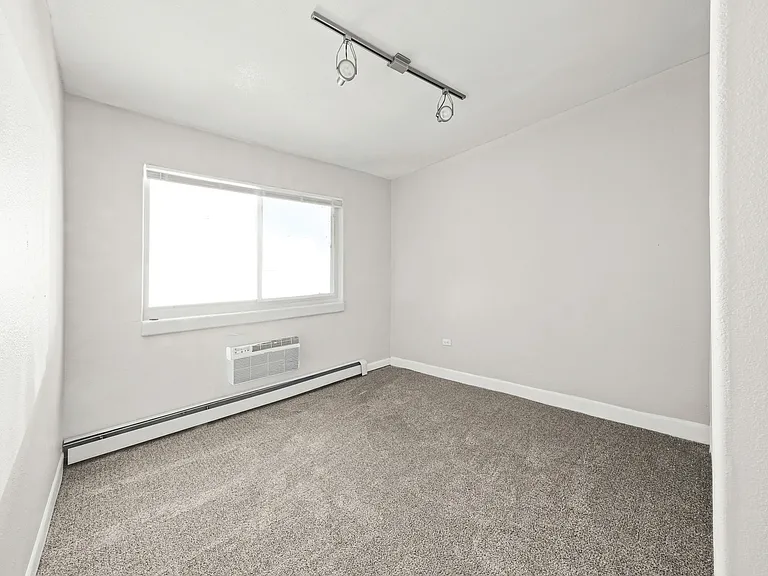 Montego Apartments — Photo 26