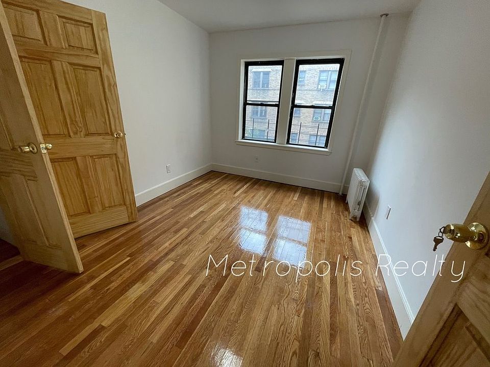 2nd image of 29-21 21st Ave #C9