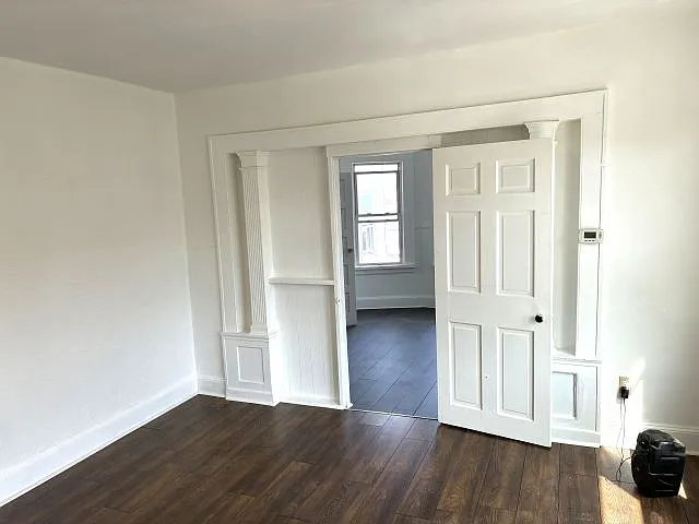 3 bed, 1100 sqft, $1,750 — Photo 4