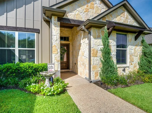 2969 Archer Dr, Bryan, TX 77808