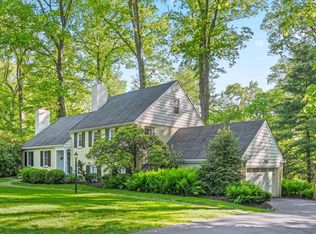 290 Forest Hills Cir, Devon, PA 19333