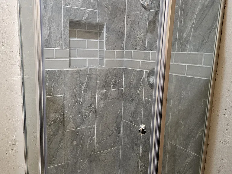 314 Lorraine Ct — Photo 33
