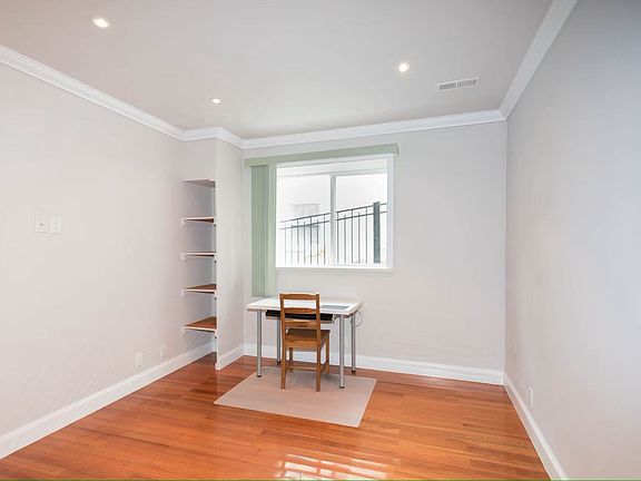 5th image of 467 Urbano Dr