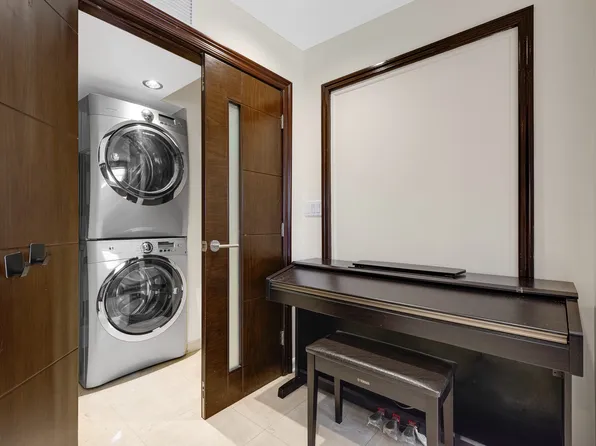 83-18 58th Avenue image 43 of 43