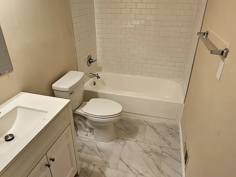 8049 Westminster Ave — Photo 8