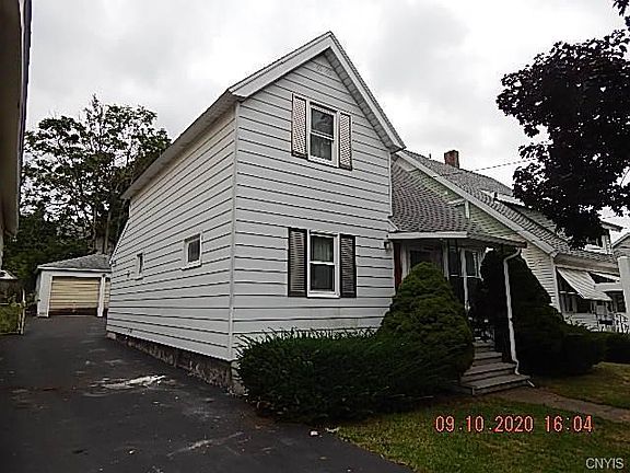 3rd image of 514 Craig St