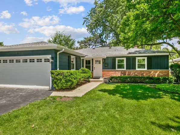 145 Walton St, Barrington, IL 60010