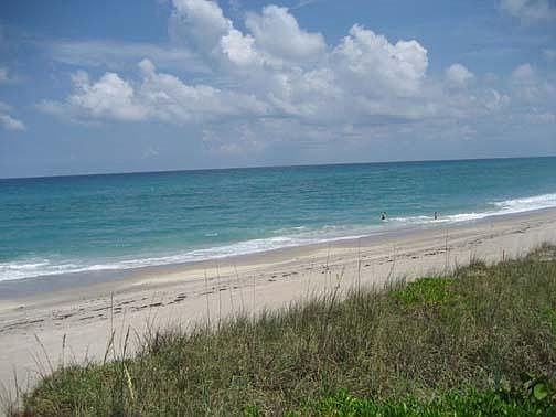 3rd image of 630 Ocean Dr APT 305