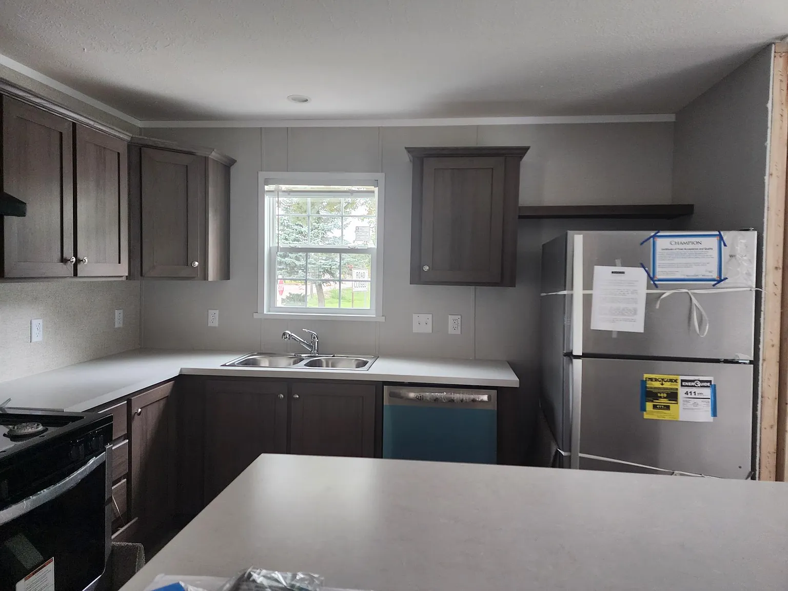 3 bed, $1,150 — Photo 2