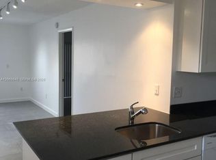 860 NE 209th Ter APT 104-33, Miami, FL 33179