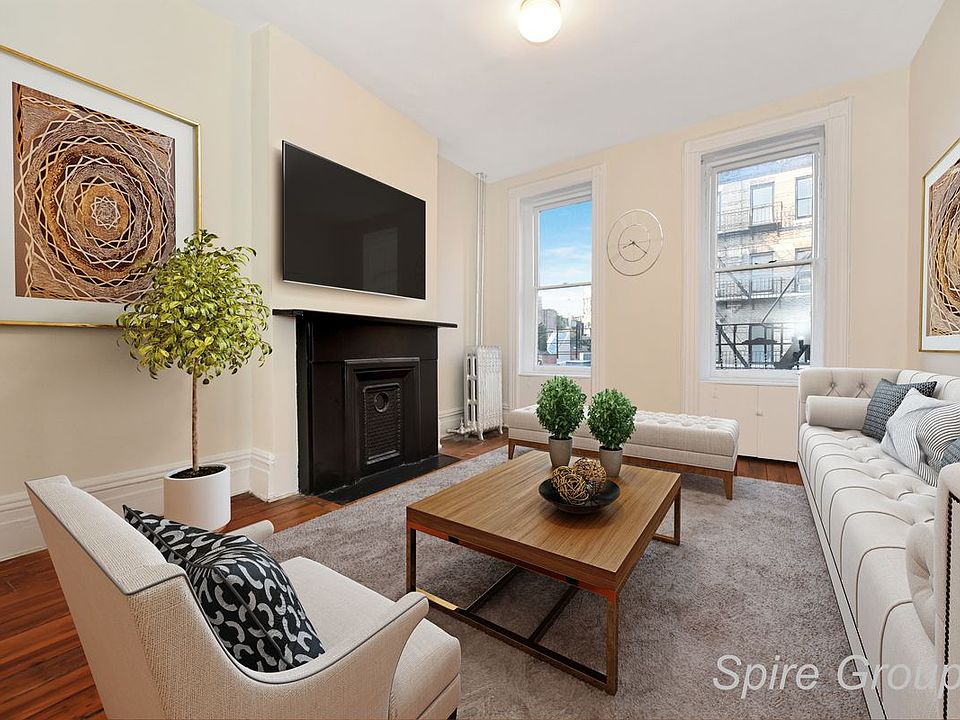 1st image of 268 W 12th St #4
