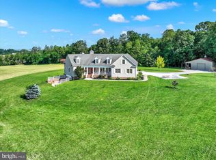 220 Clouser Rd, Hanover, PA 17331
