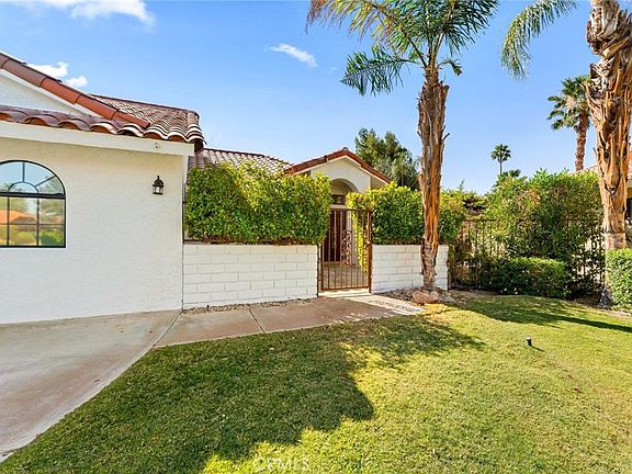 3rd image of 67810 Marilyn Cir