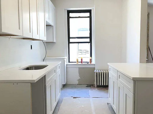 Rented by Lang Realty LLC | media 1