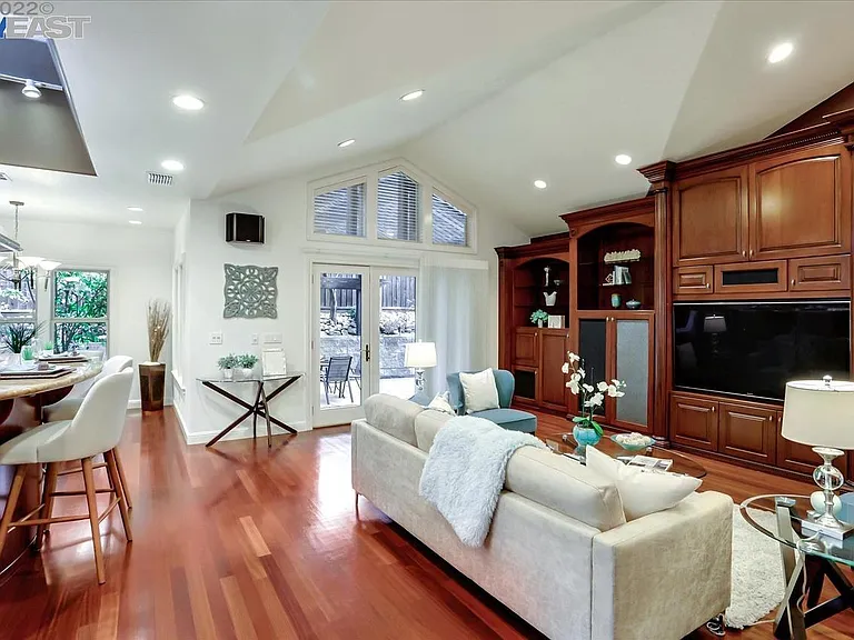 1444 Kokoma Rd — Photo 10