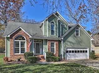 1012 Hawthorne Dr, Indian Trail, NC 28079