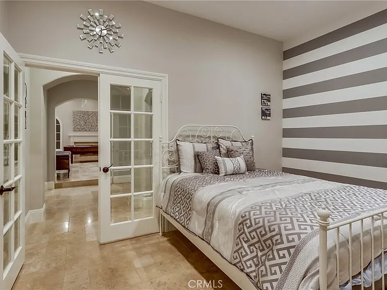 28092 Tefir — Photo 46