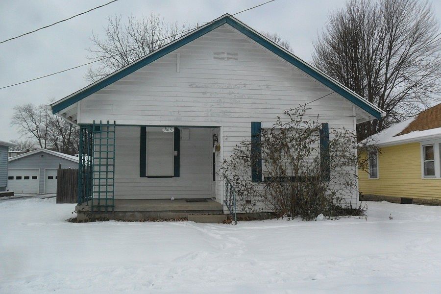 1st image of 303 Park Ave