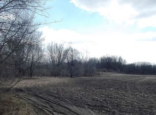 00000 Como Rd, Sterling, IL 61081