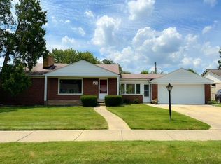 14761 Inkster Rd, Livonia, MI 48154