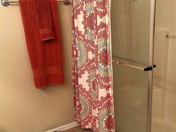 5th image of 20750 Eustis Rd