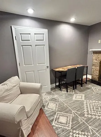1 bed, 1.0 bath, 550 sqft, $1,550 — Photo 4