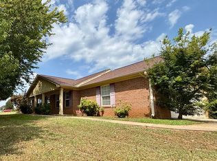 115 Country Charm Ln, Huntsville, AL 35811